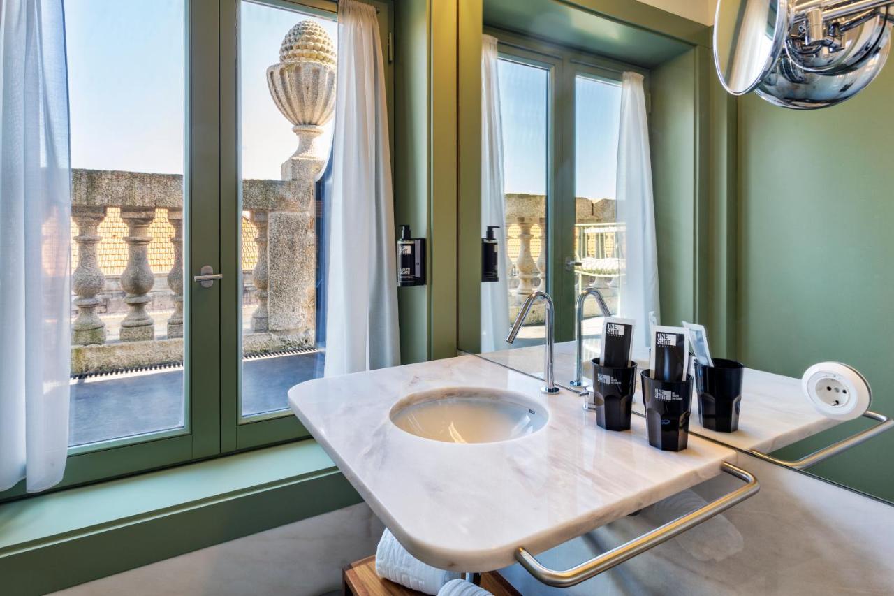 One Shot Aliados Goldsmith Hotel Porto Bagian luar foto