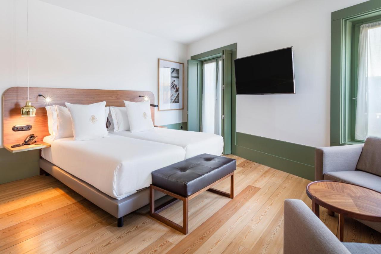 One Shot Aliados Goldsmith Hotel Porto Bagian luar foto