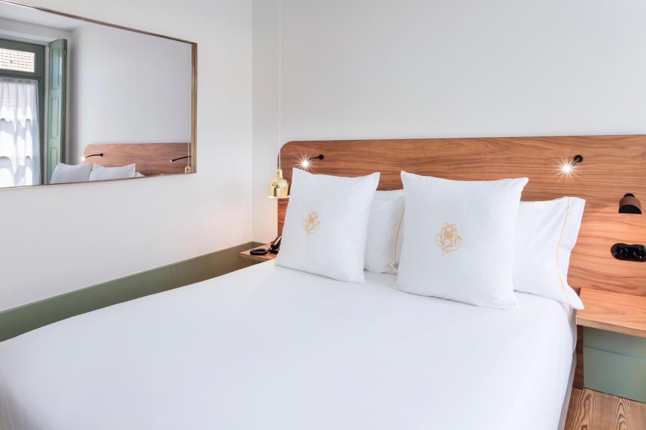One Shot Aliados Goldsmith Hotel Porto Bagian luar foto